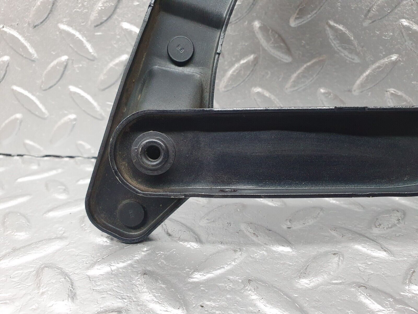 41874 Mercedes-Benz W202 C200 Bonnet Hinge Left Side 2028800128