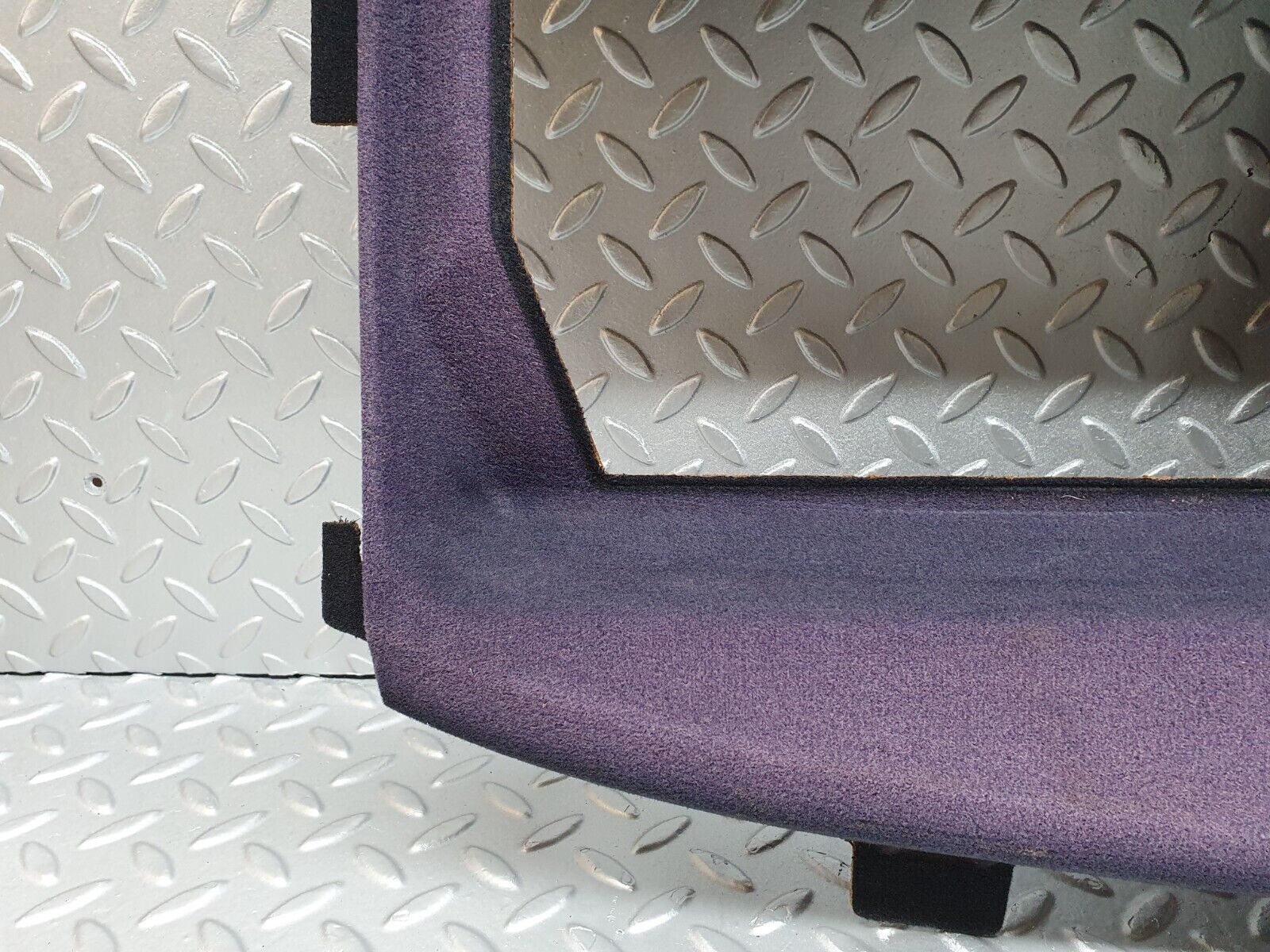 41819 Mercedes-Benz W202 C200 Rear Parcel Shelf 2026904646 2028400074