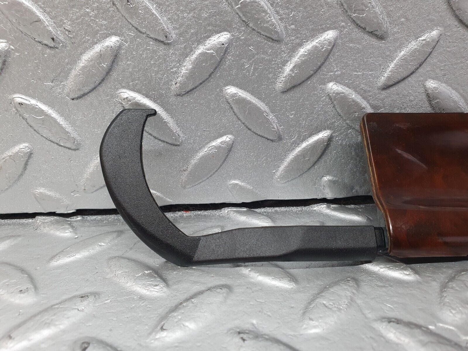 42514 Mercedes-Benz R129 320SL Coupe Door Handle Wood Trim Left Side