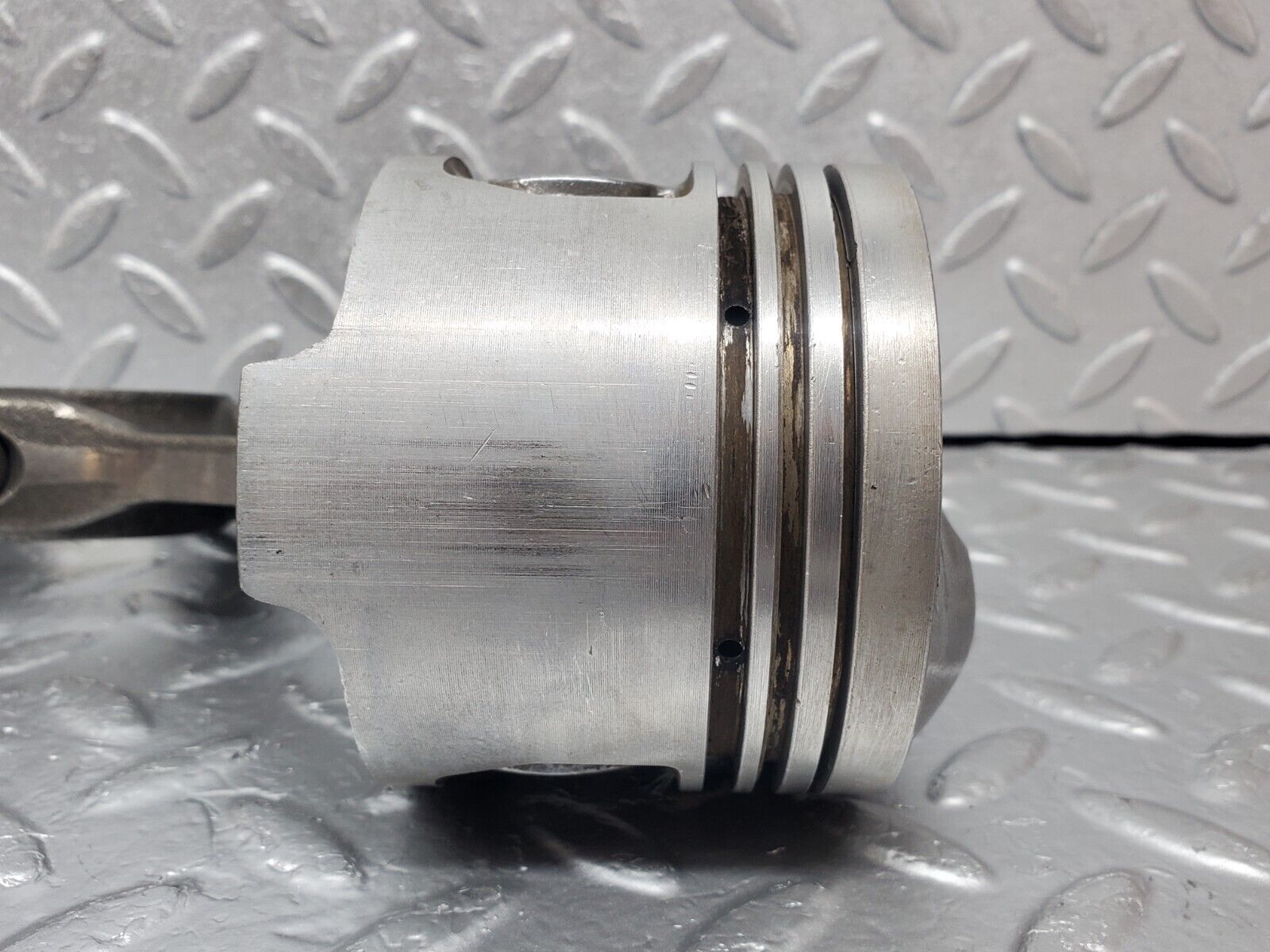 44297 Mercedes-Benz W123 280E Piston With Connecting Rod 85.985Mm 11005