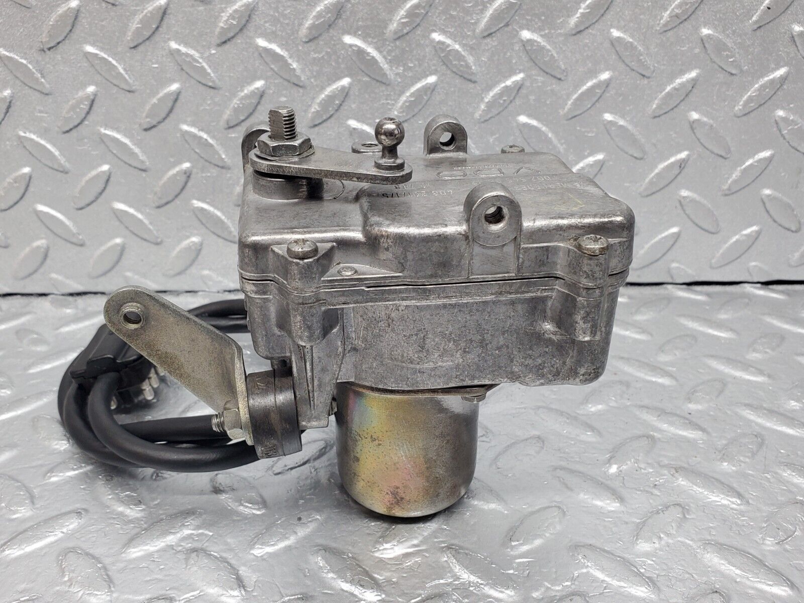 45954 Mercedes-Benz W126 420SE Cruise Control Module Unit VDO 0025458632