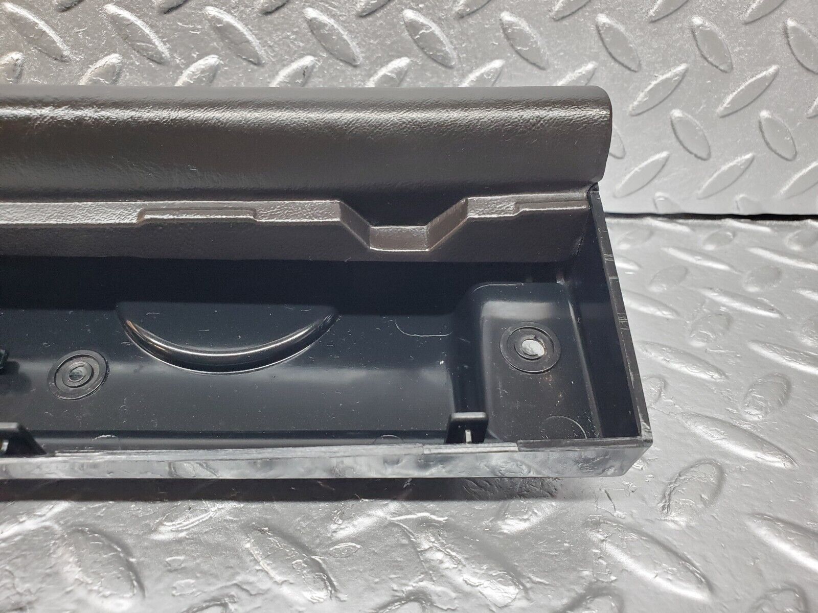 45984 Mercedes-Benz W126 420SE Glove Box Door No Key