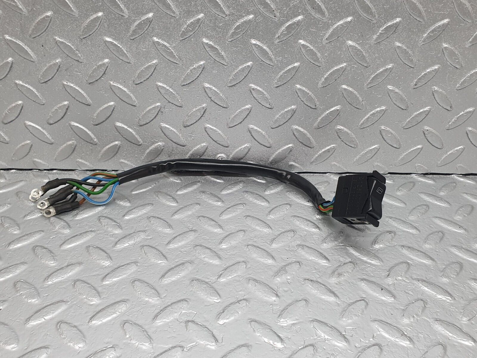 43584 Mercedes-Benz C126 380SEC Coupe Rear Electric Window Switch 1268201710