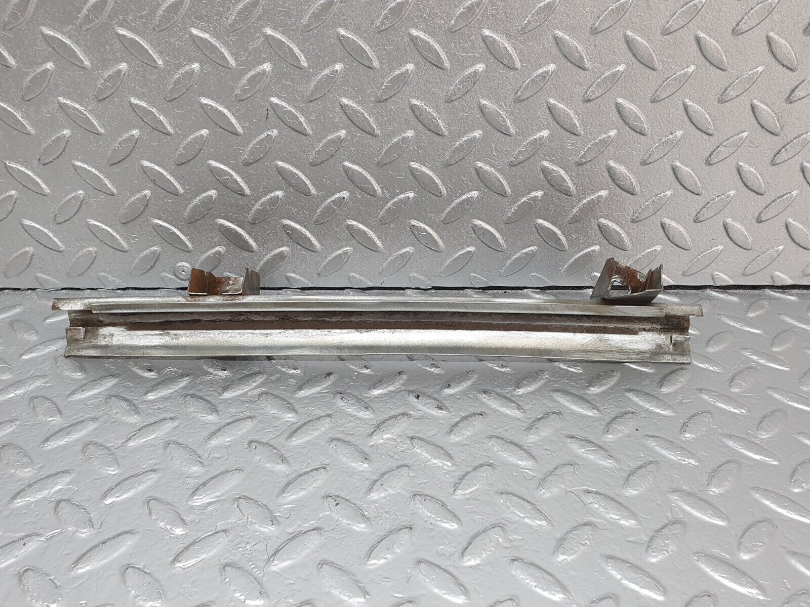 43195 Mercedes-Benz W108 280SE Rear Right Door Window Channel