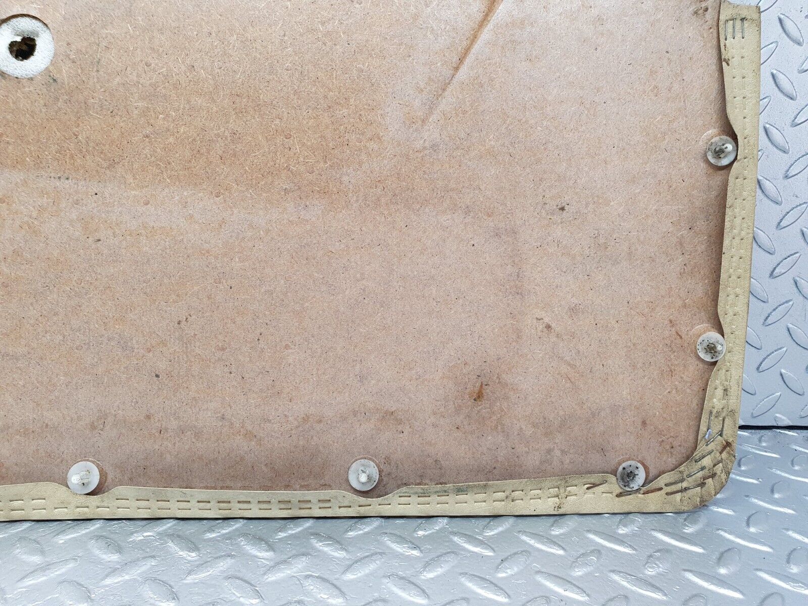 44050 Mercedes-Benz C123 230CE Coupe Left Door Card Beige