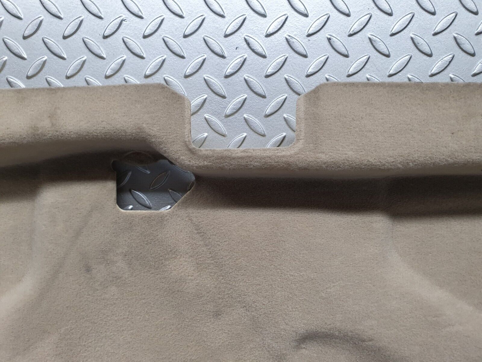 42258 Mercedes-Benz R129 320SL Coupe Interior Boot Lid Cover Panel Beige