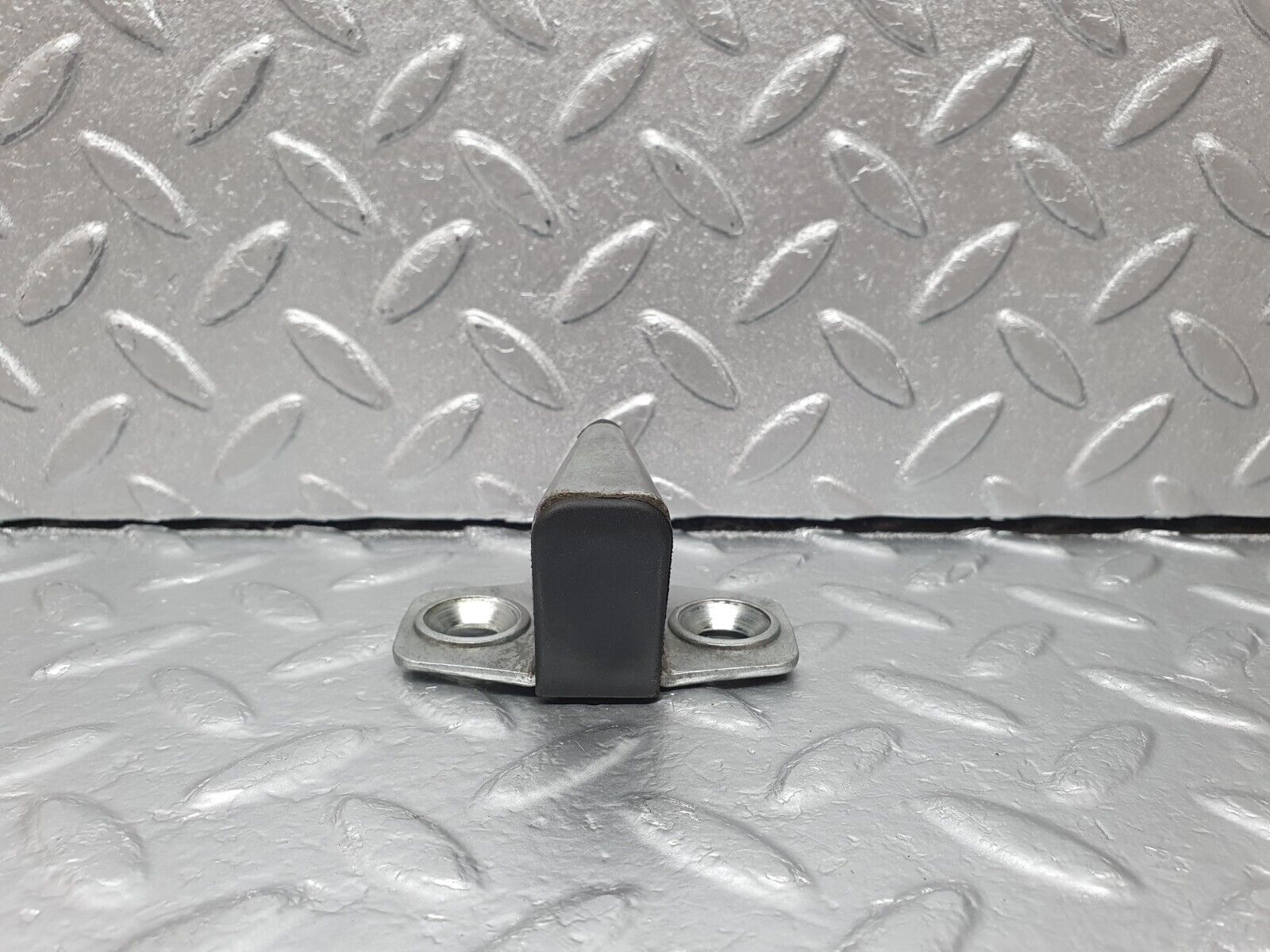 42535 Mercedes-Benz R129 320SL Coupe Door Lock Latch