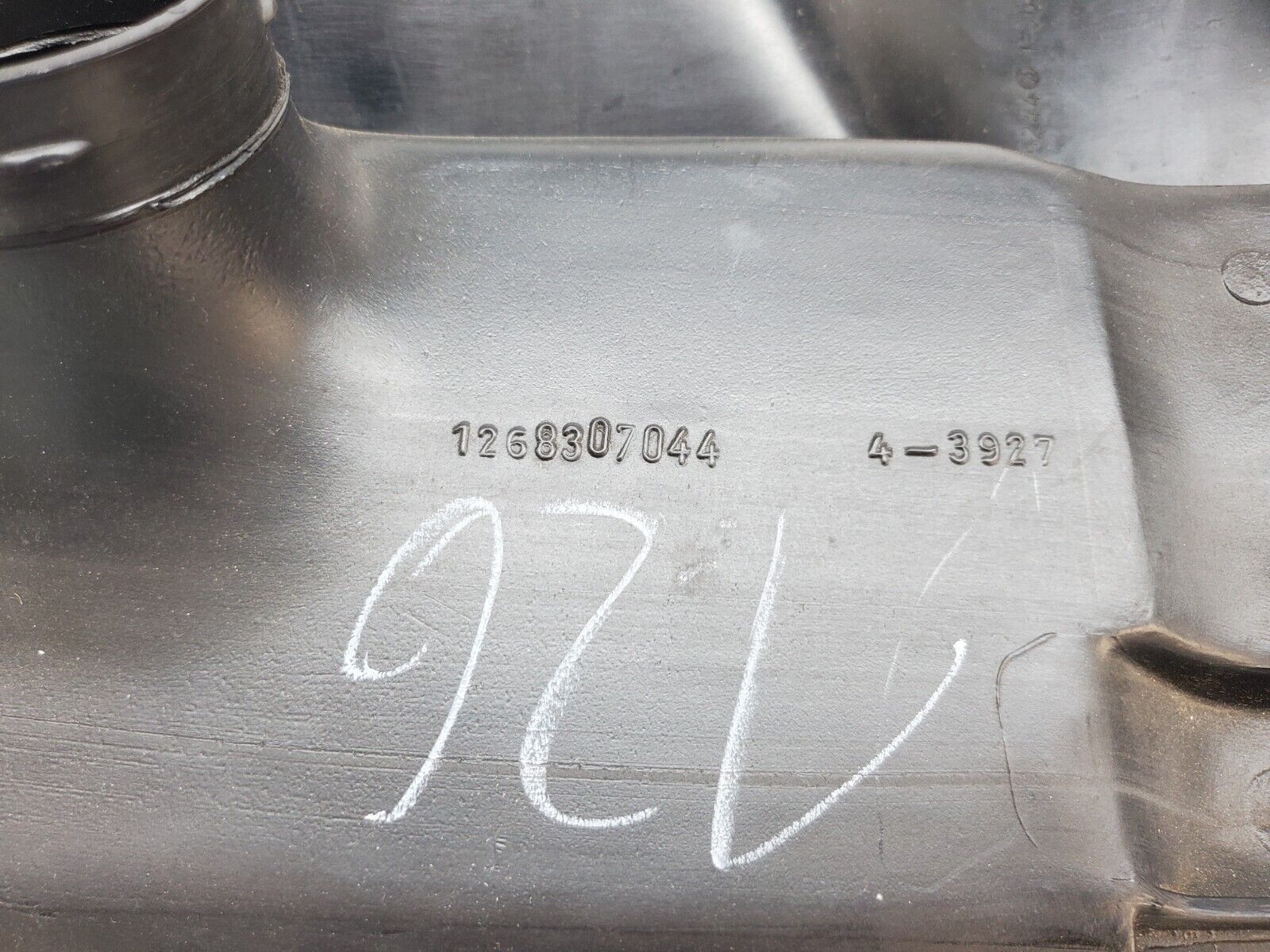 45691 Mercedes-Benz W126 420SE Under Dash Panel Right Beige 1268305244 1268307044