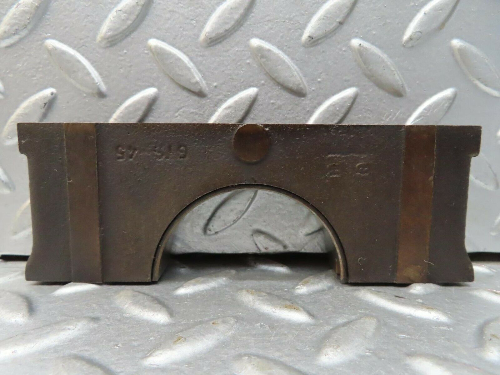 15706 Mercedes-Benz R107 450SL Crankshaft Bearing Holder Block 1160110313