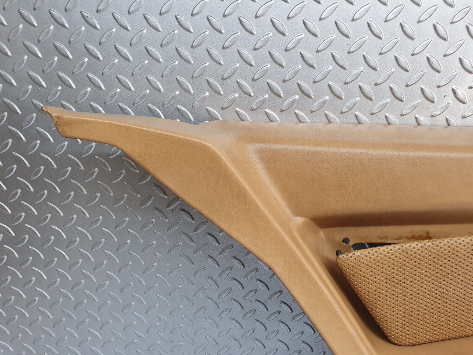 43805 Mercedes-Benz C126 380SEC Coupe Rear Left Card Panel Beige 1266920989 1266922189