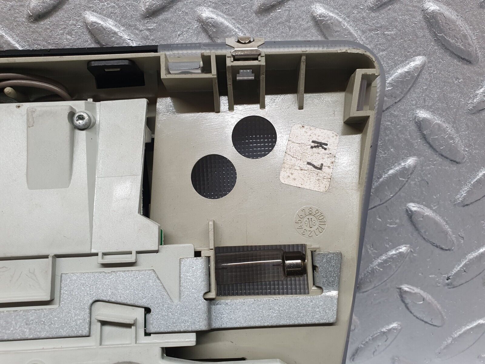 41906 Mercedes-Benz W202 C200 Interior Dome Light Hella 208820 148564 1408300008