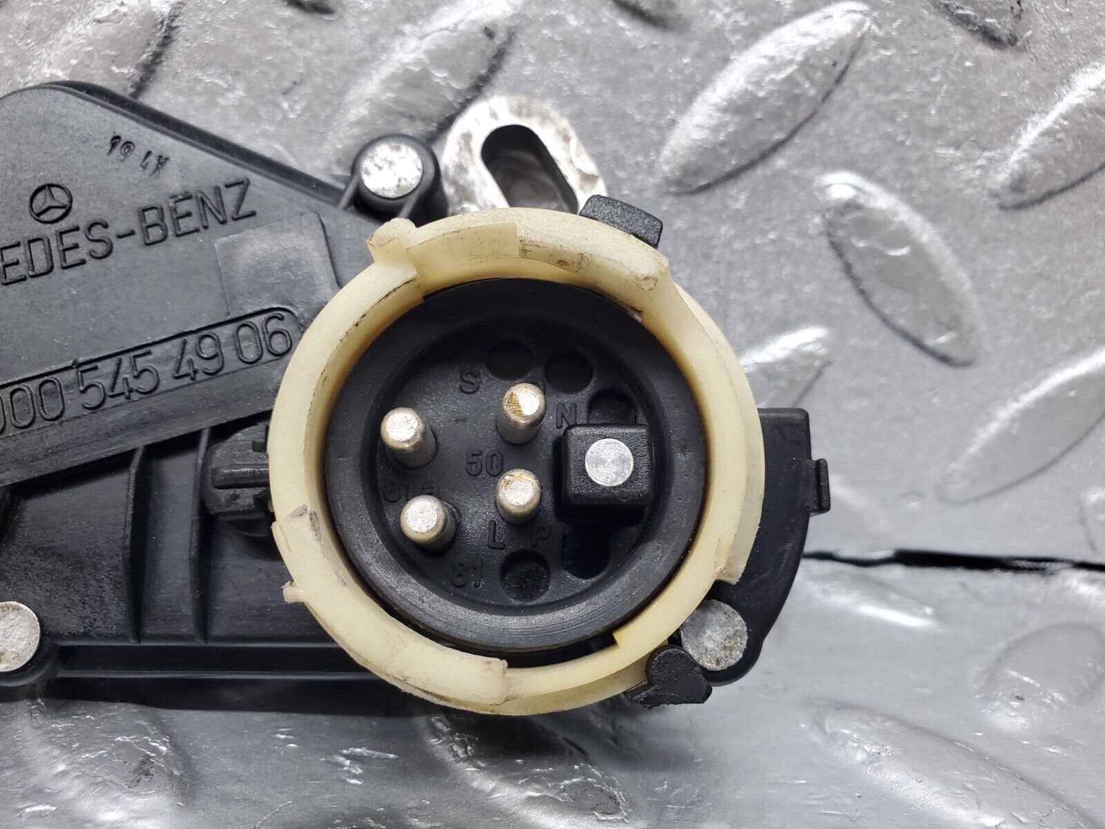 44569 Mercedes-Benz W123 280E Reverse Light Switch 722.309 0005454906