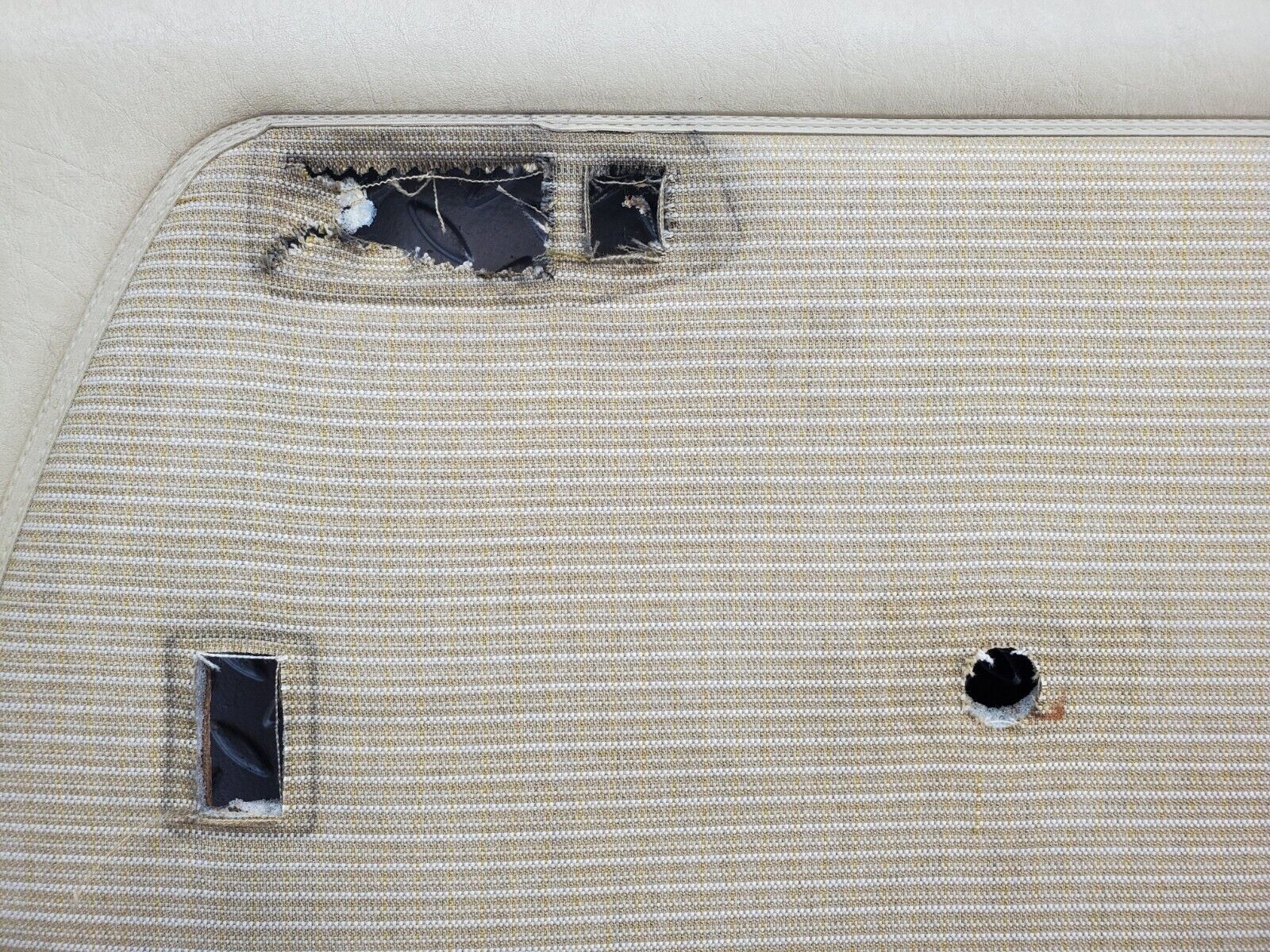 44379 Mercedes-Benz W123 280E Rear Right Door Card Beige