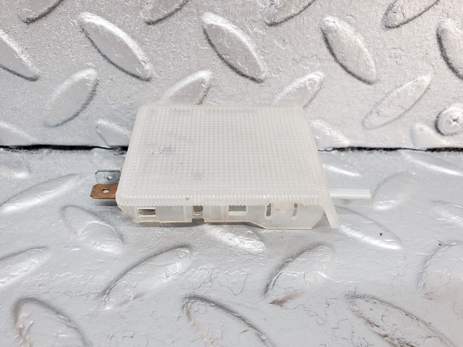 44667 Mercedes-Benz W124 220E Glove Box Light 1298200301