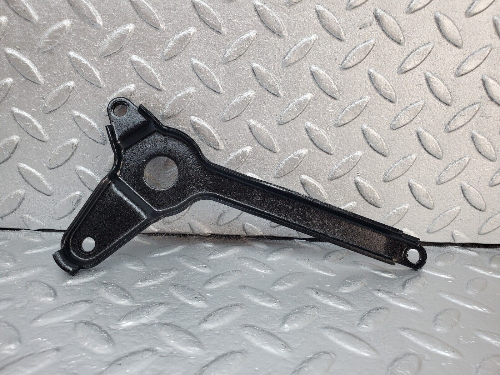 45020 Mercedes-Benz R129 300SL Coupe Belt Tensioner Bracket 1032021240