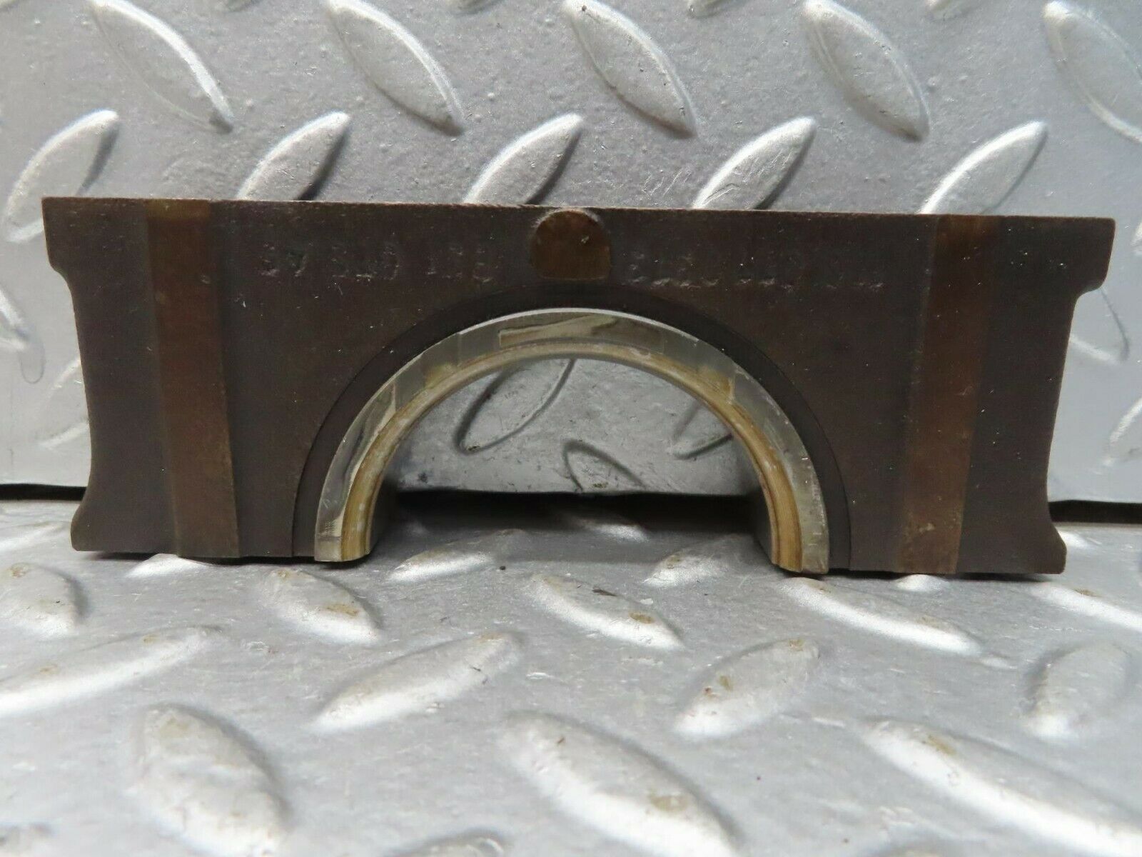 15708 Mercedes-Benz R107 450SL Crankshaft Bearing Holder Block 1160110313