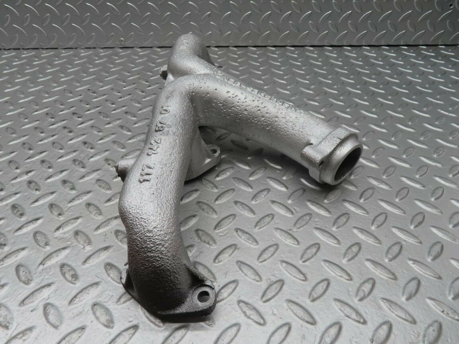 15613 Mercedes-Benz R107 450SL Exhaust Manifold Right 1171428701
