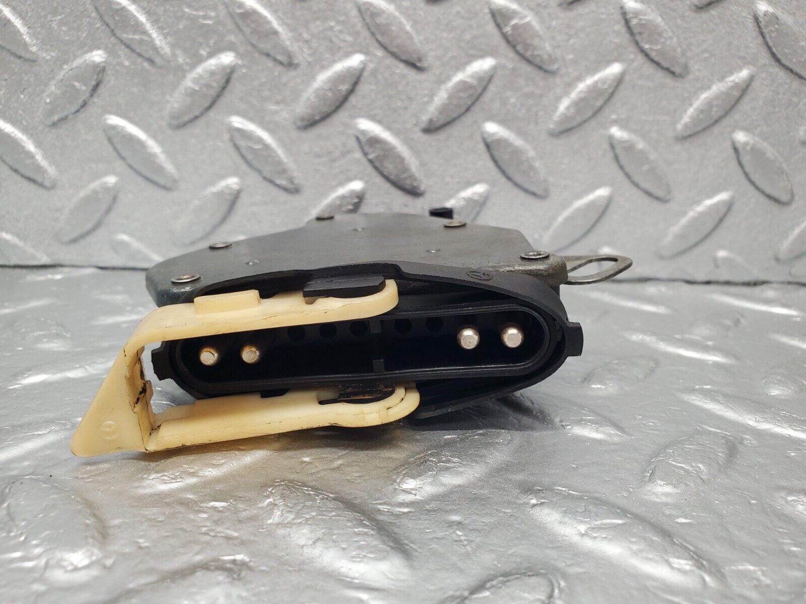 46307 Mercedes-Benz W124 280E Reverse Light Switch 0005403945 1235450142