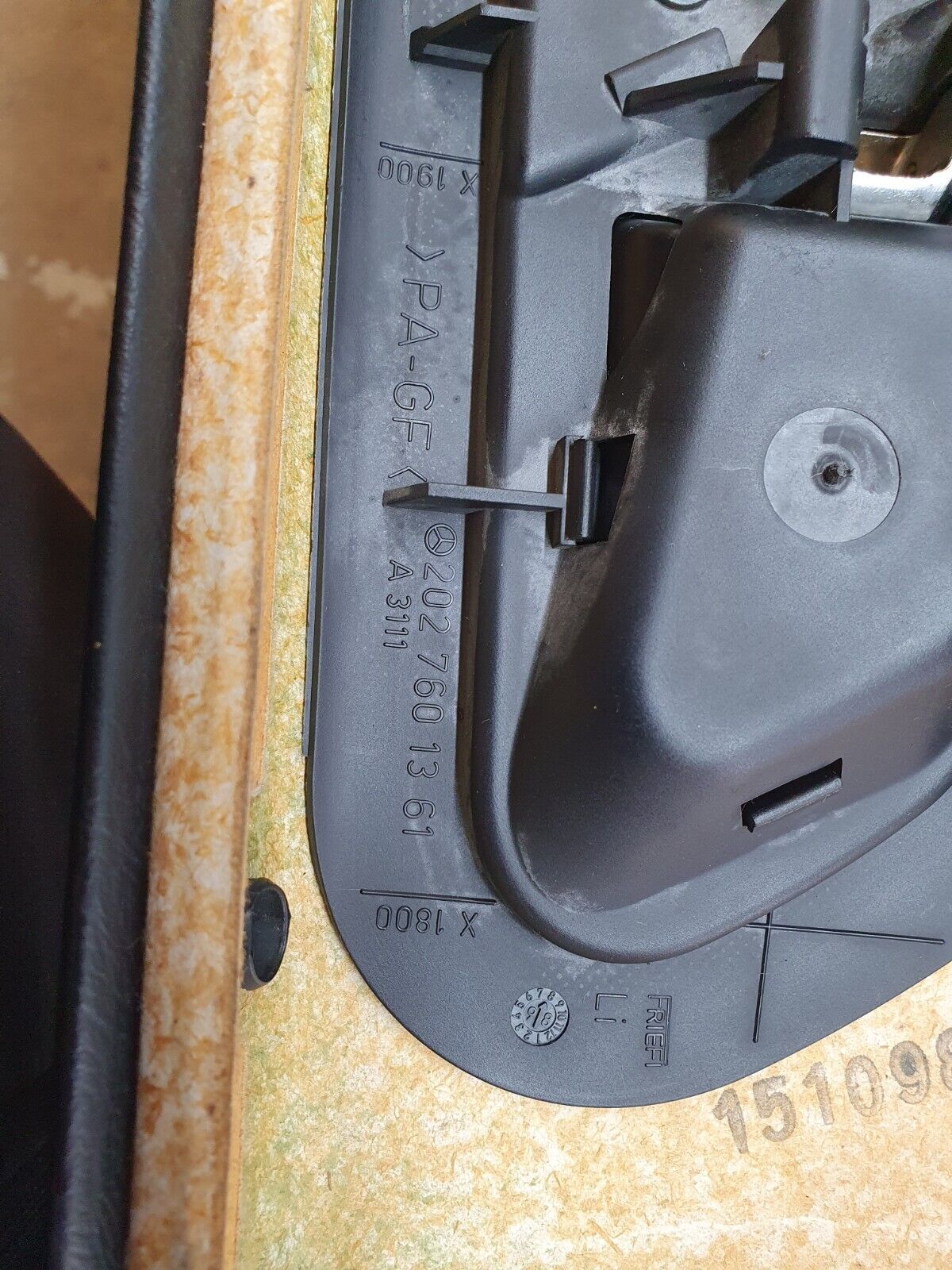 41773 Mercedes-Benz W202 C200 Rear Left Door Card 2027601361