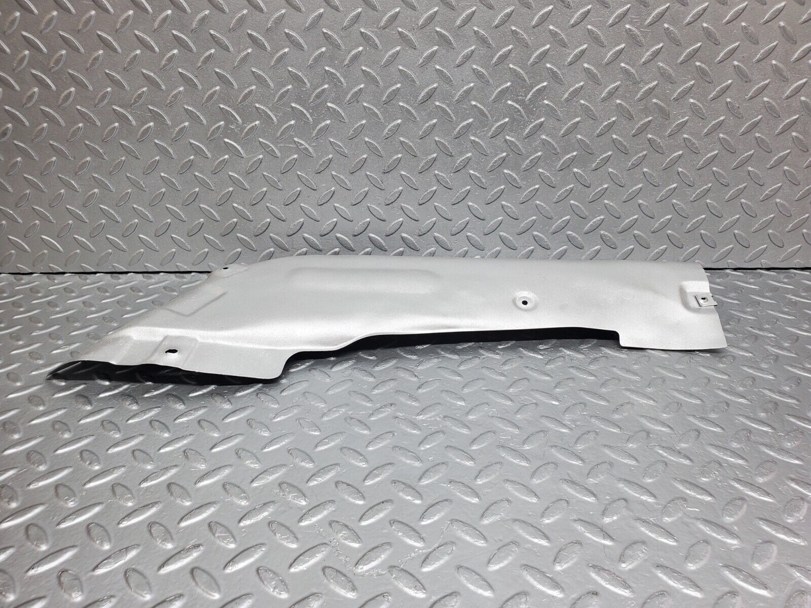 45907 Mercedes-Benz W126 420SE Exhaust Heat Shield