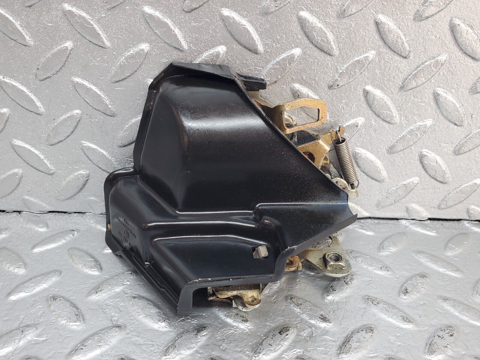 44432 Mercedes-Benz W123 280E Rear Left Door Lock Mechanism 1237230108