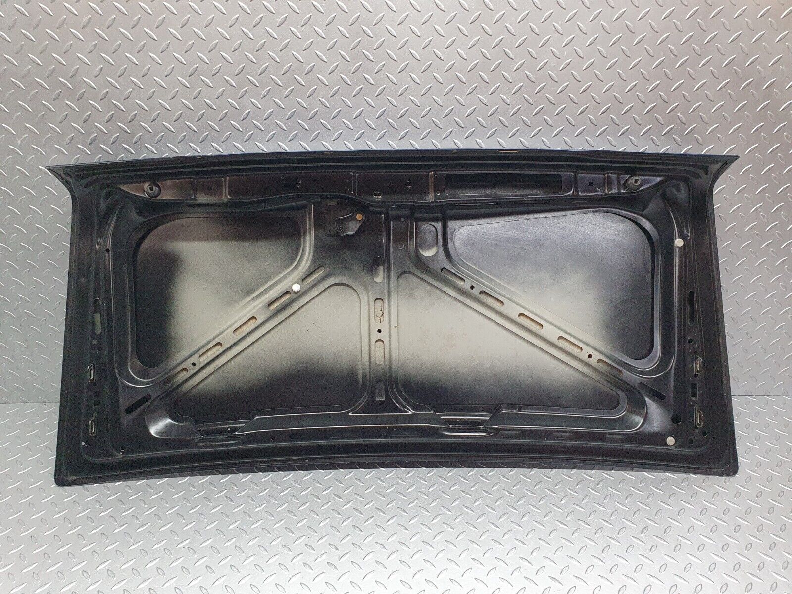 42412 Mercedes-Benz R129 320SL Coupe Boot Lid Trunk Door