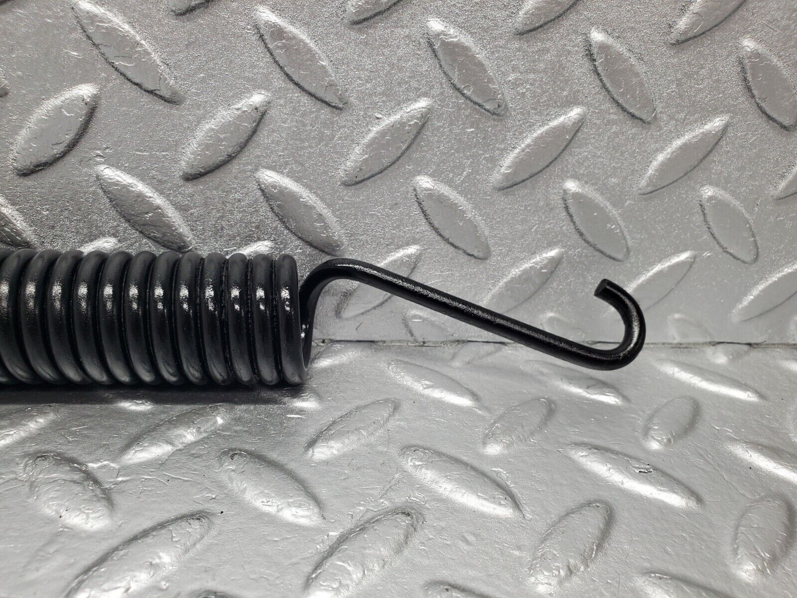 46644 Mercedes-Benz C123 280CE Coupe Bonnet Hinge Spring