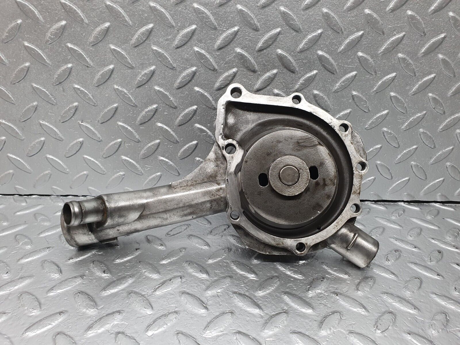 41935 Mercedes-Benz W202 C200 Water Pump