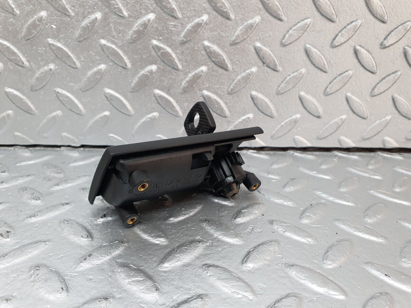 41613 Mercedes-Benz W124 200E Glove Box Door Lock With Key 1246800184