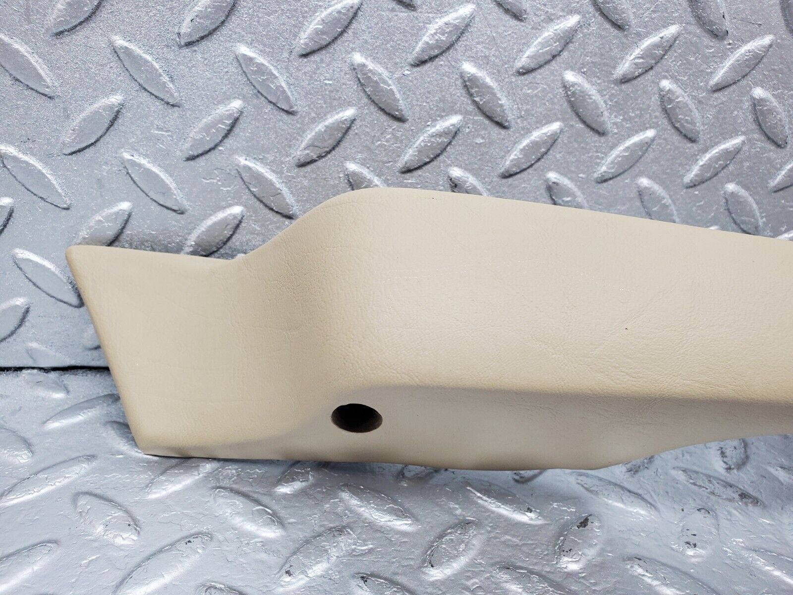 45614 Mercedes-Benz W126 420SE Rear Left Interior Door Handle Beige 1269701101