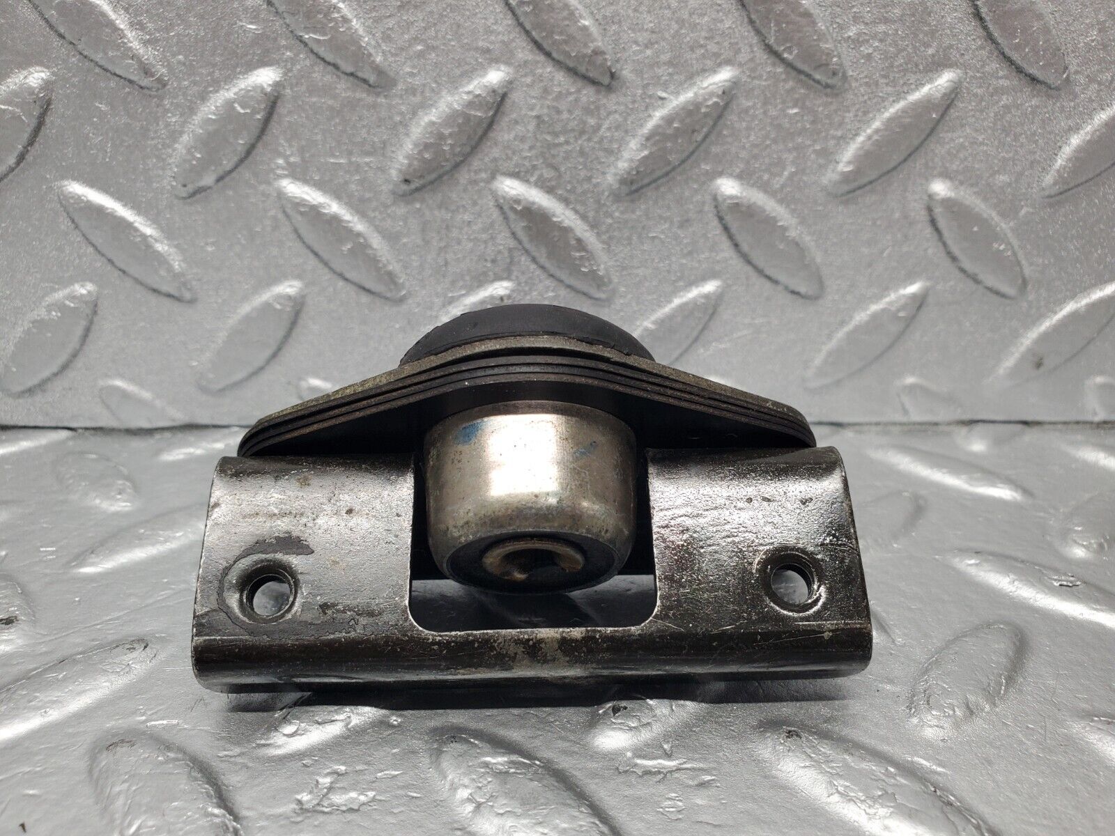 46991 Mercedes-Benz R129 320SL Coupe Roof Lock Latch 1296300320