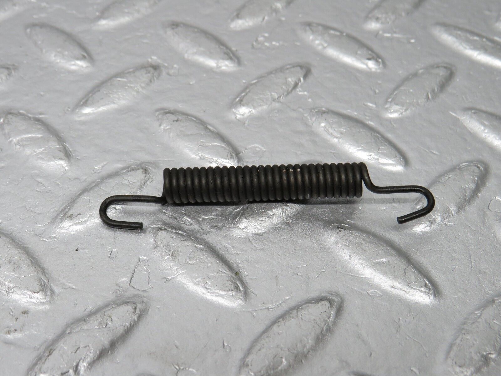 39295 Mercedes-Benz R107 500SL Rear Brake Regulator