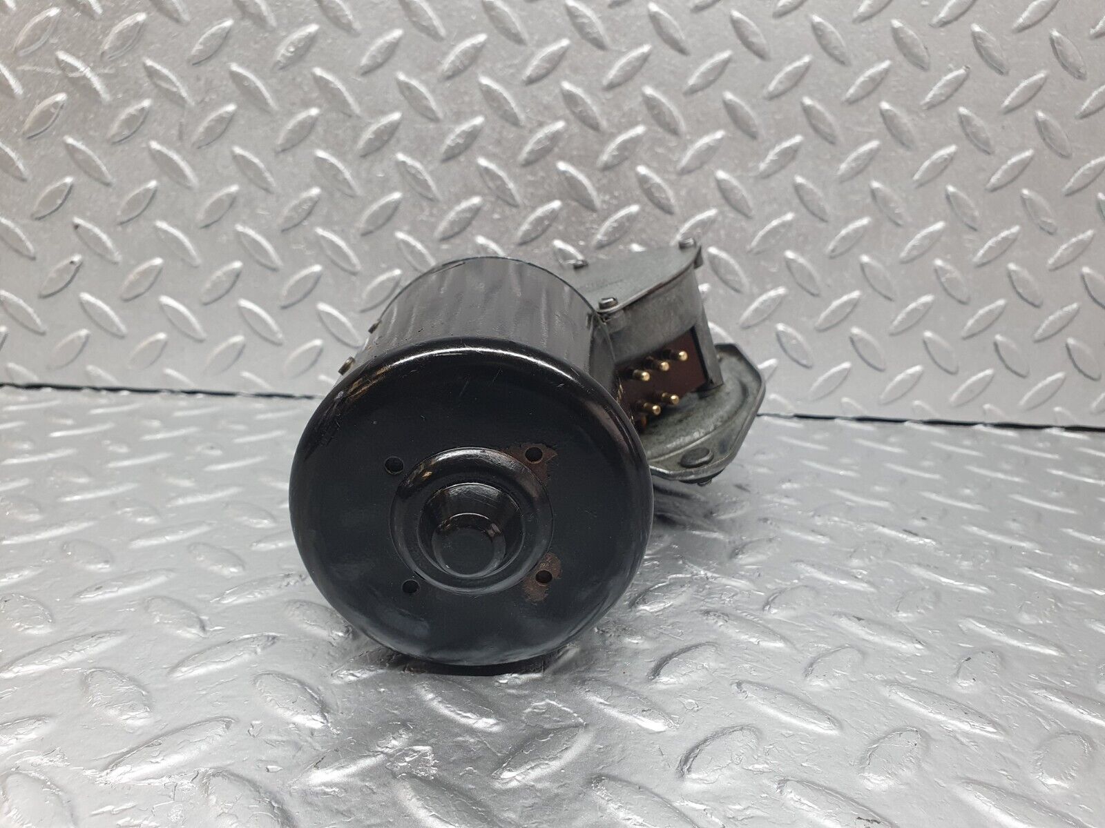 43356 Mercedes-Benz W108 280SE Wiper Motor Bosch 0390446055