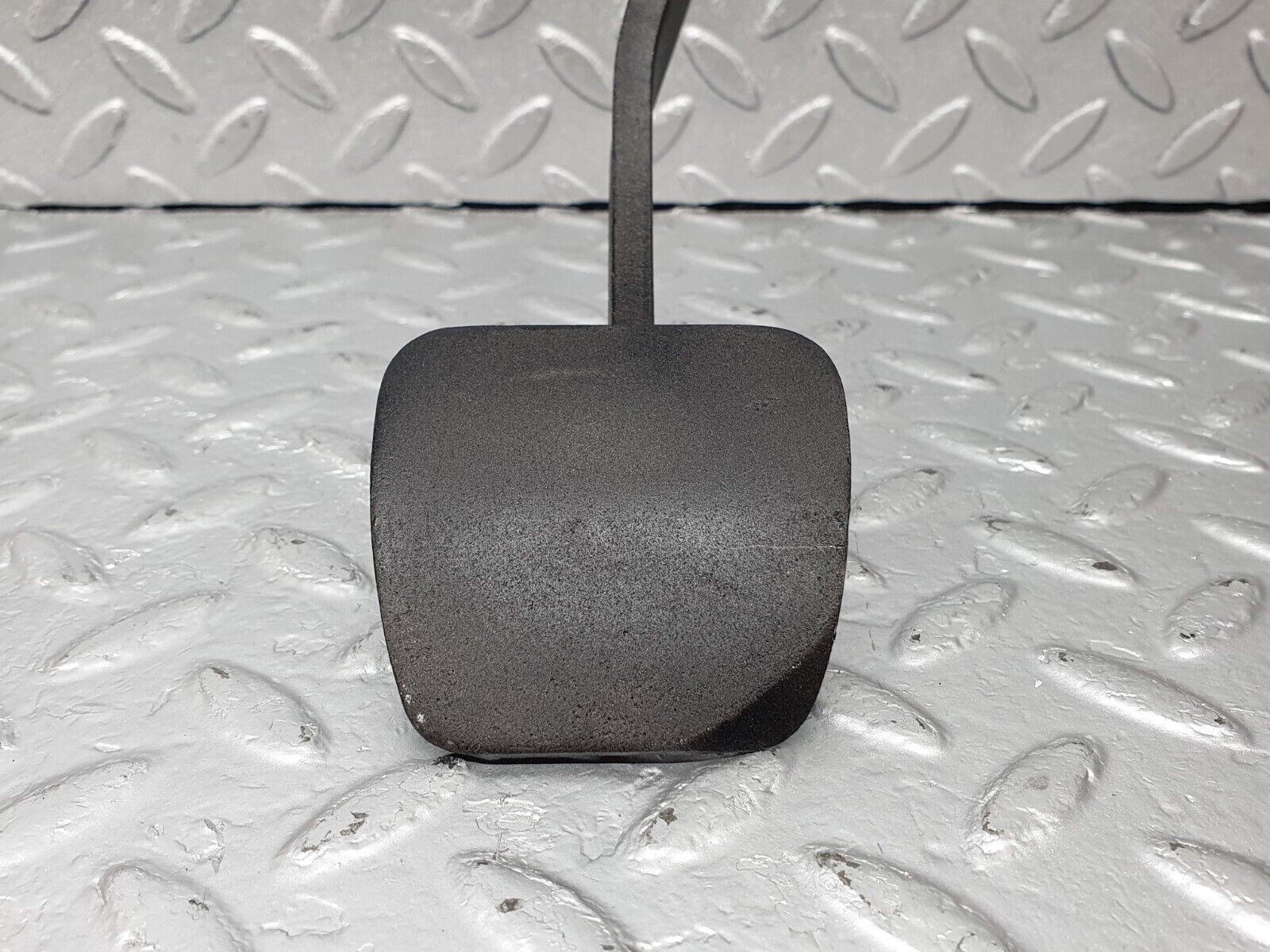 42937 Mercedes-Benz W108 280SE Brake Pedal