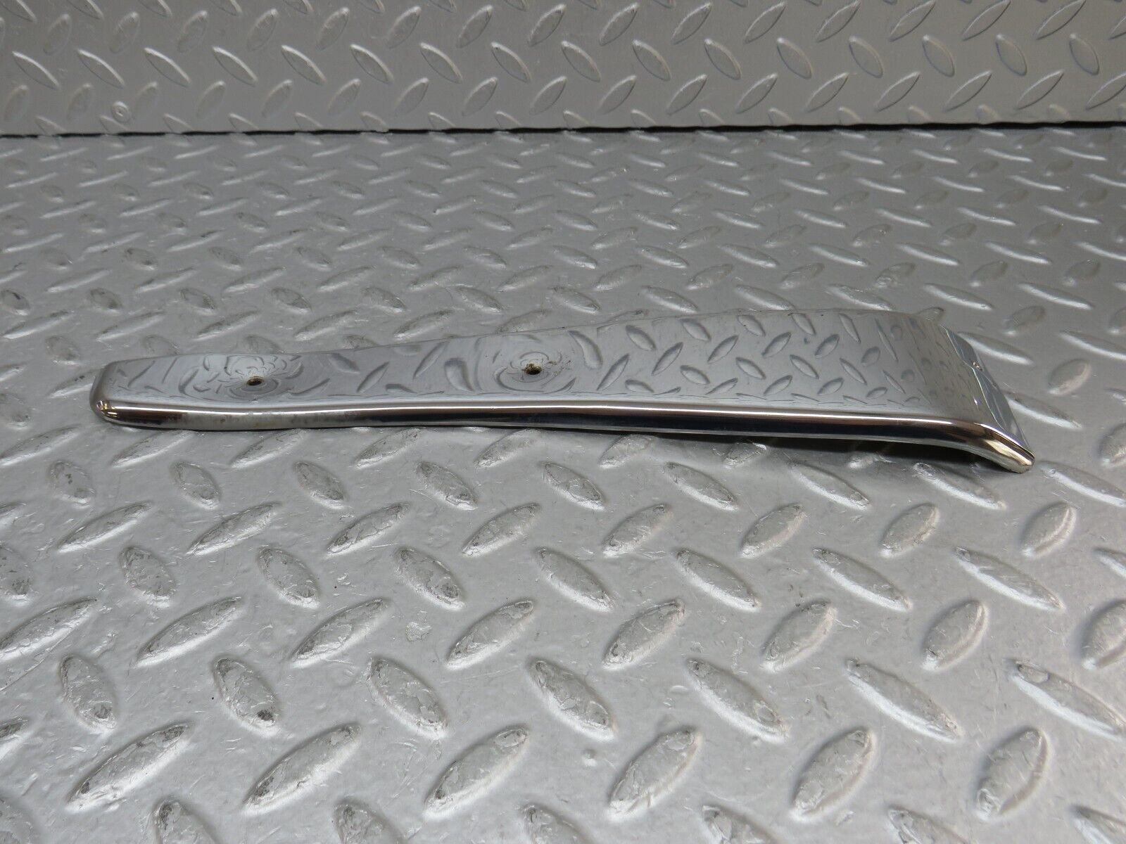 35663 Mercedes-Benz R107 280SL Left Door Chrome Cover
