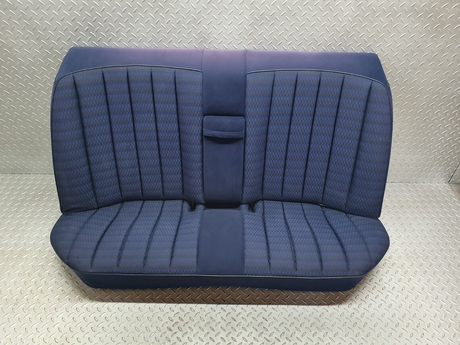 42979 Mercedes-Benz W201 190 Rear Seat Blue 2019204830