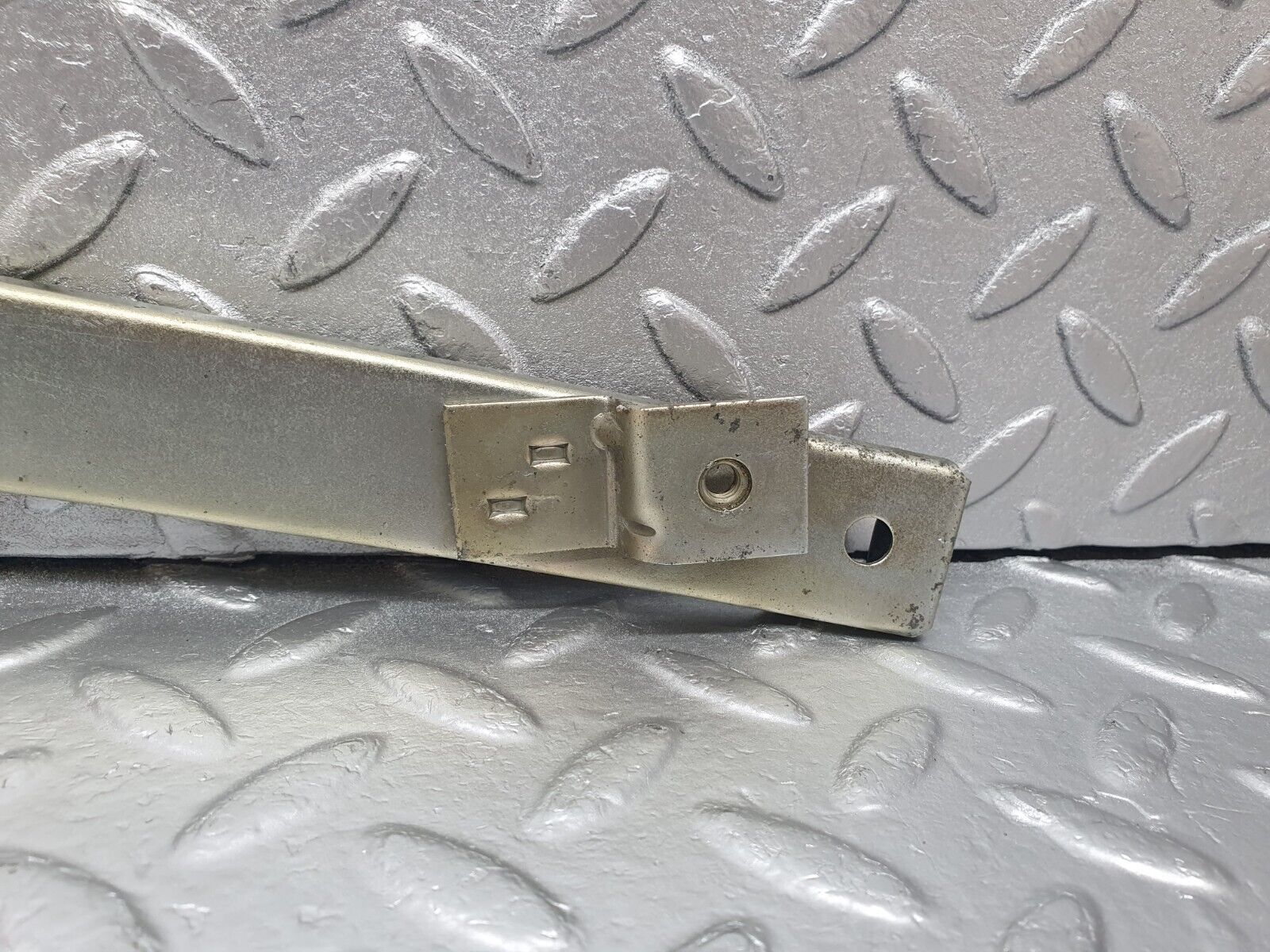 43927 Mercedes-Benz C123 230CE Coupe Rear Right Window Channel