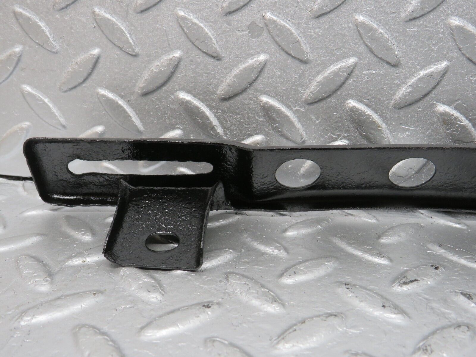 40120 Mercedes-Benz R107 350SL number Plate Holder Bracket