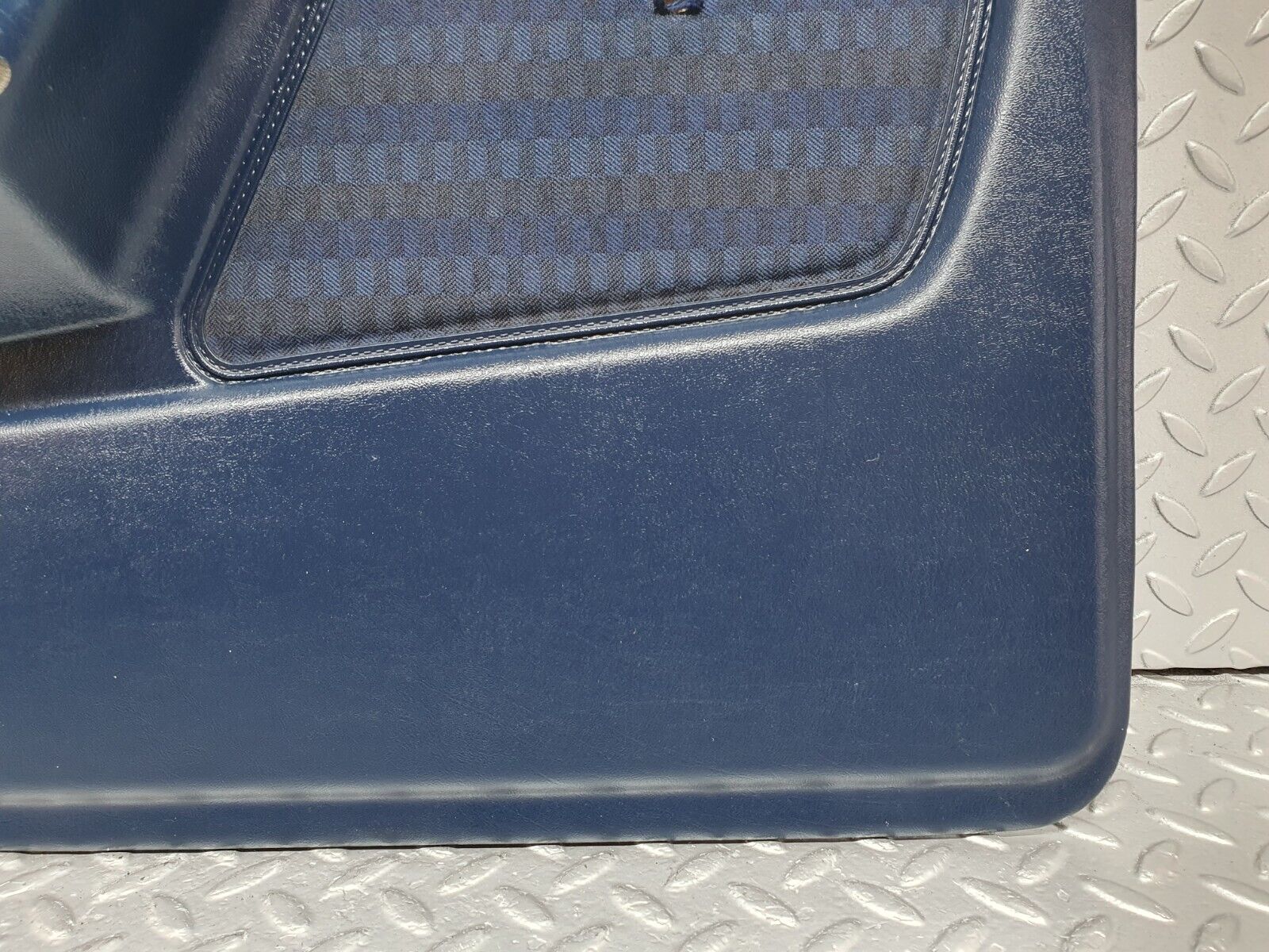 42673 Mercedes-Benz W201 190 2.0L Rear Left Door Card Blue 2017300170