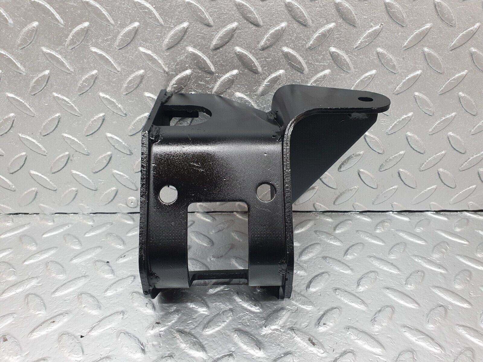 43338 Mercedes-Benz W108 280SE Power Steering Pump Bracket