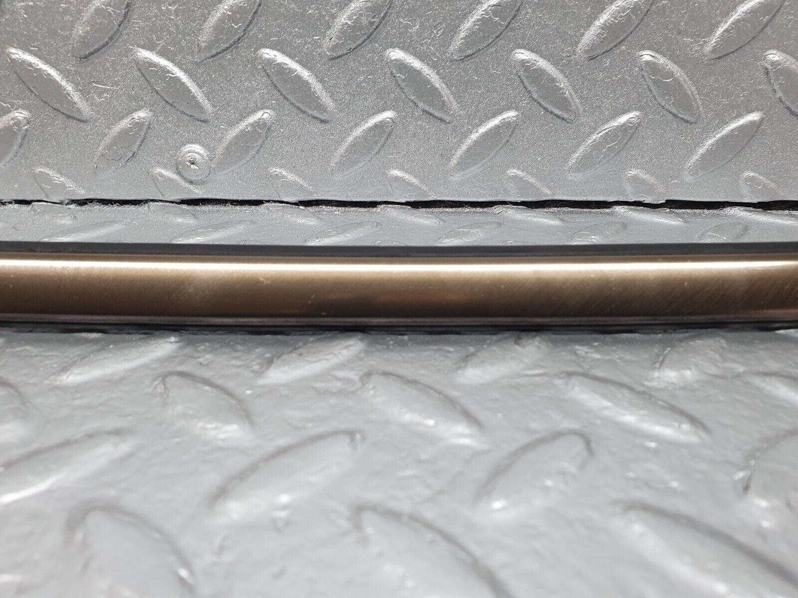 42109 Mercedes-Benz W202 C200 Rear Windscreen Lower Trim