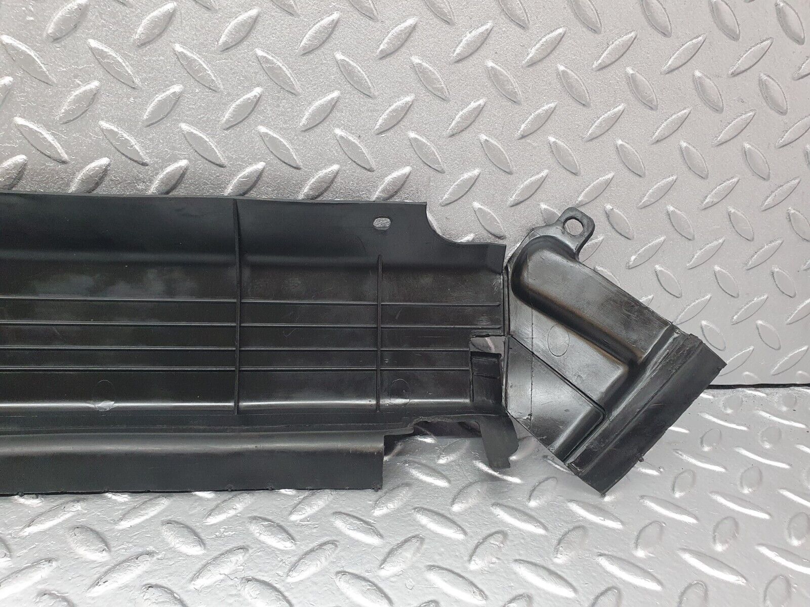 42437 Mercedes-Benz R129 320SL Coupe Radiator Bottom Cover 1295050788