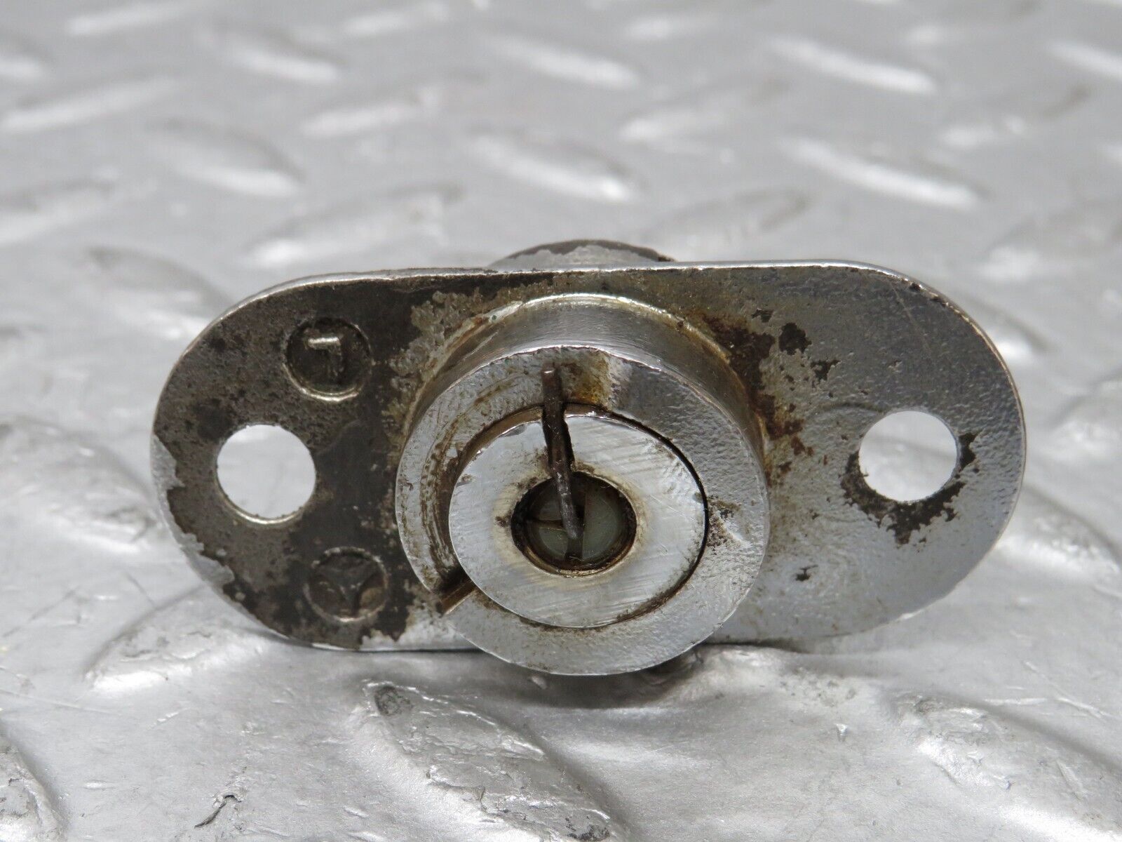 35573 Mercedes-Benz R107 280SL Soft Top Lock Pair