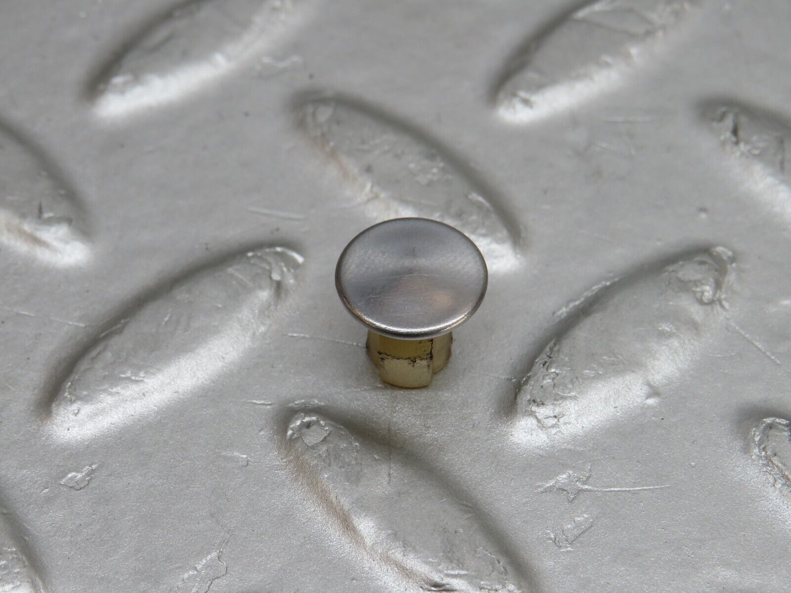 35685 Mercedes-Benz R107 280SL Headlight Washer Nozzle Chrome Plug 2x