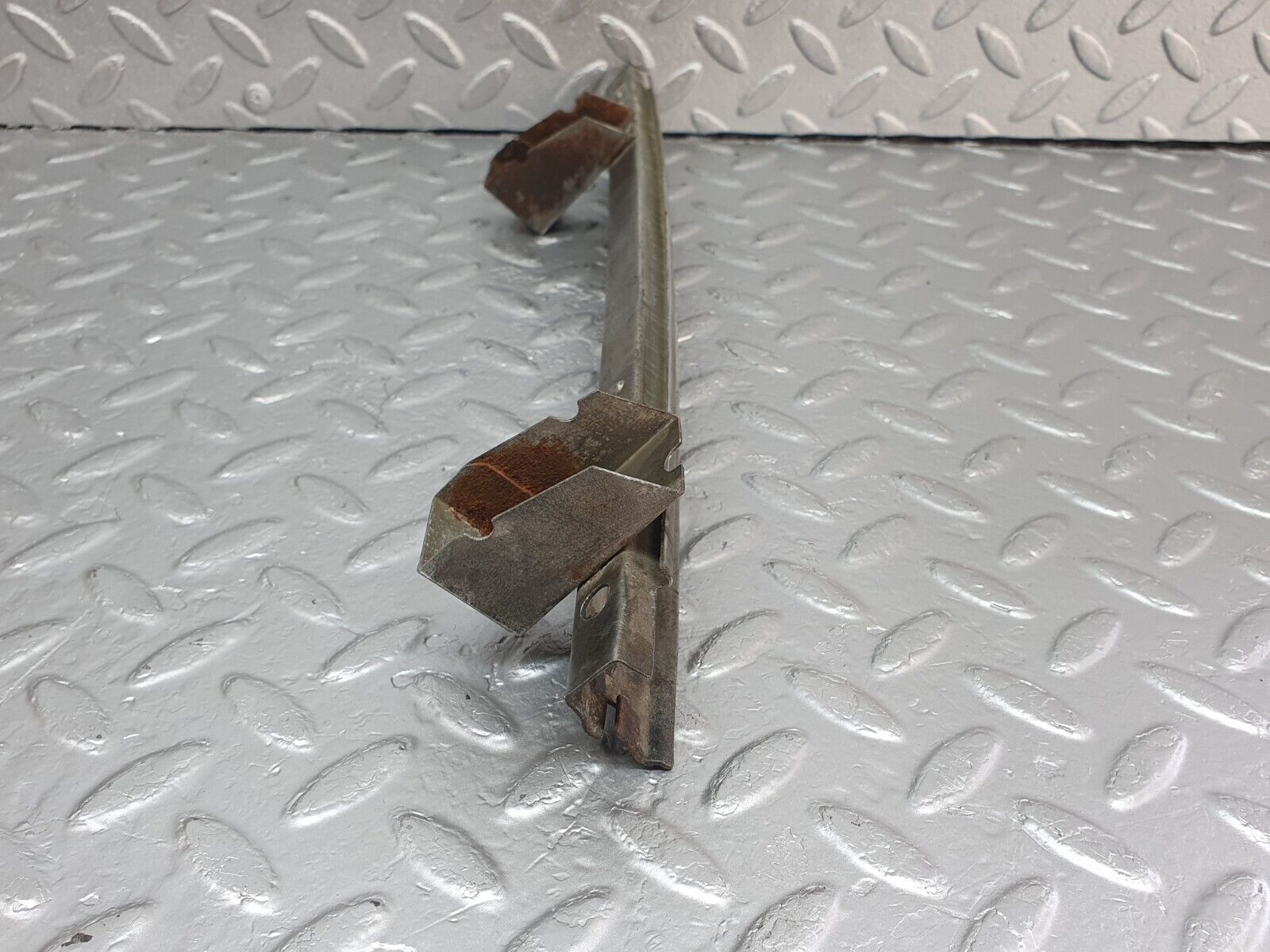 43196 Mercedes-Benz W108 280SE Rear Left Door Window Channel