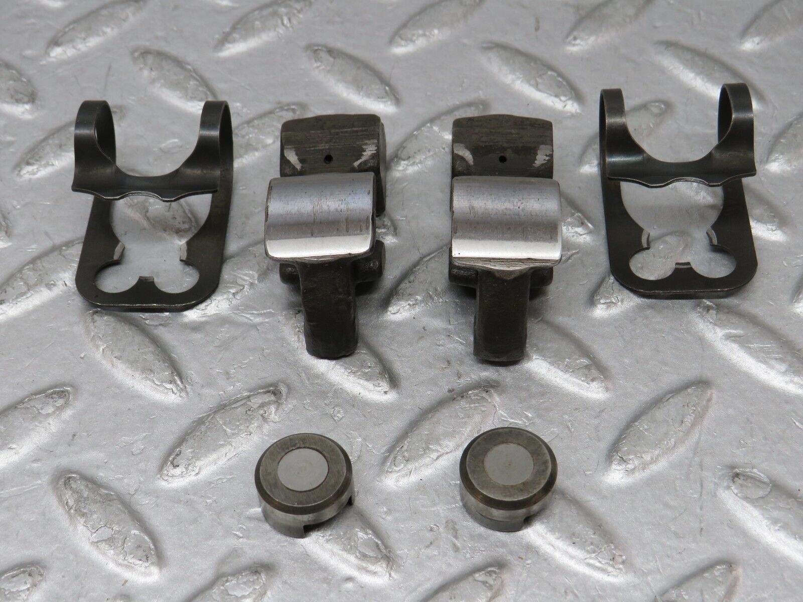 35644 Mercedes-Benz R107 280SL Valve Rocker Arm With Spring And Tappet