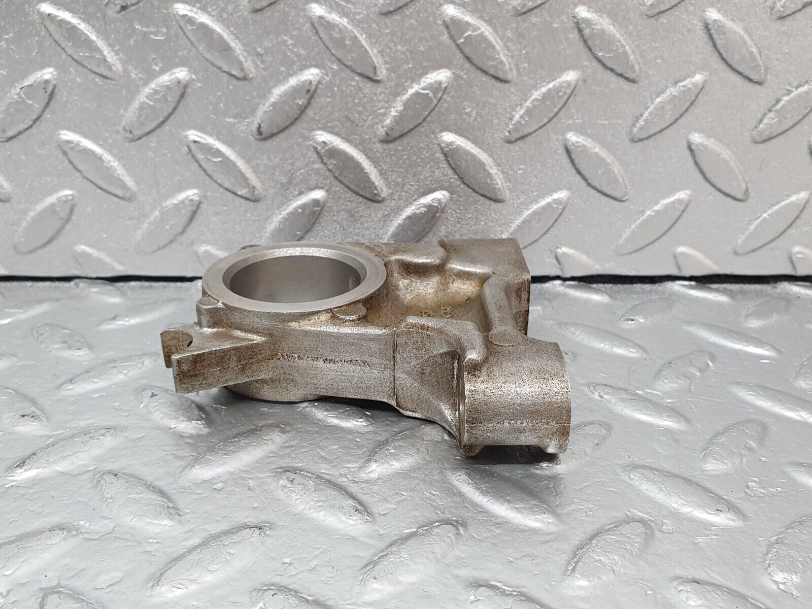 43794 Mercedes-Benz C126 380SEC Coupe Camshaft Tower Bearing 1160513610