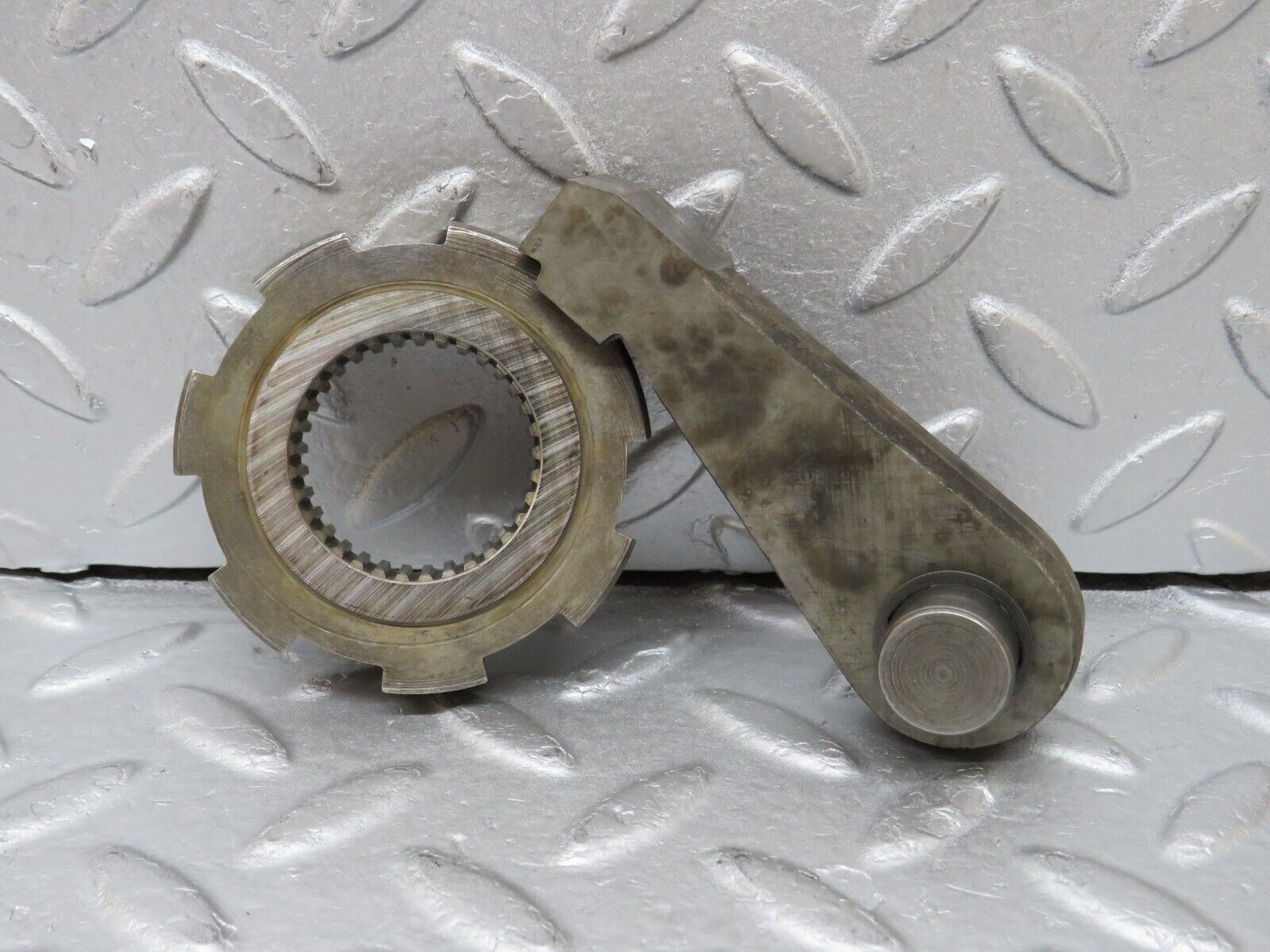 36413 Mercedes-Benz R107 450 Automatic Gearbox Parking Gear 722.002