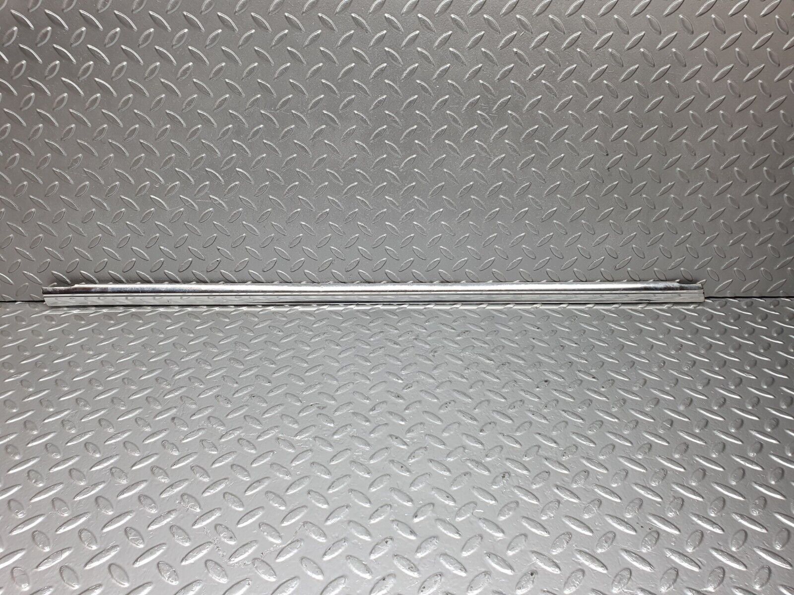 43464 Mercedes-Benz W108 280SE Rear Left Door Window Chrome Trim