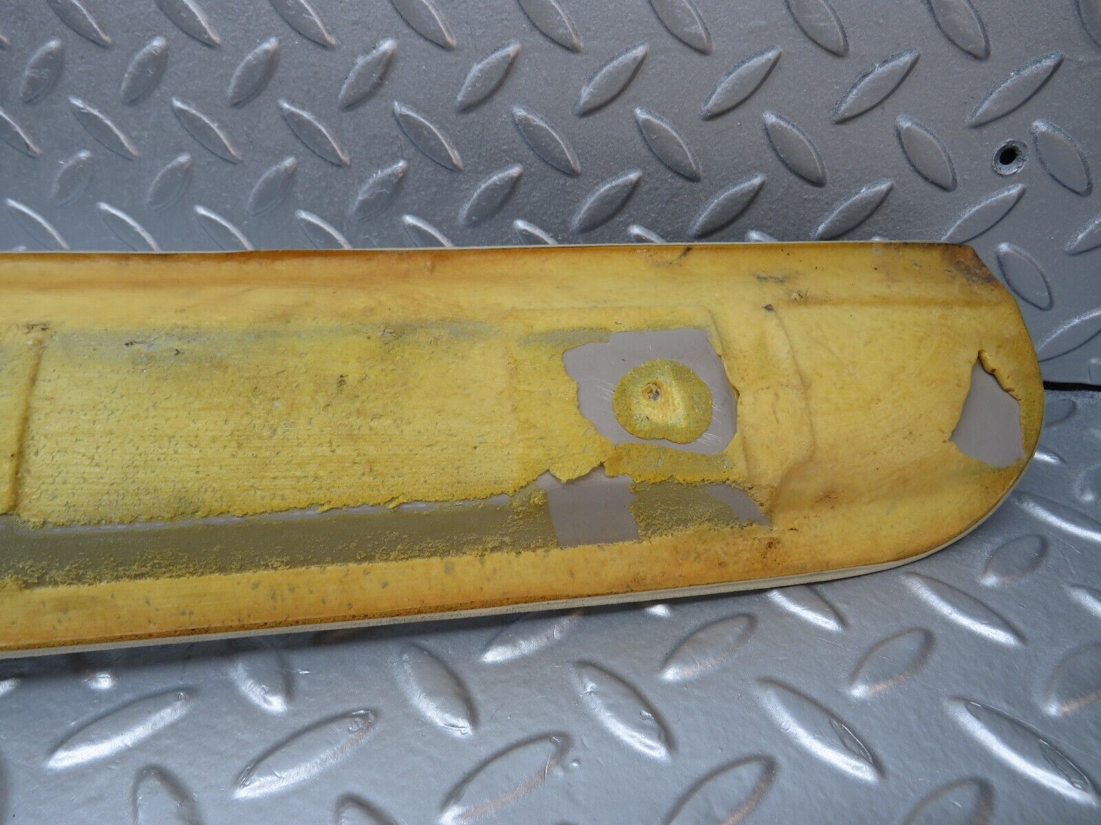 40190 Mercedes-Benz R107 Hardtop C Pillar Inner Cover Headliner Left